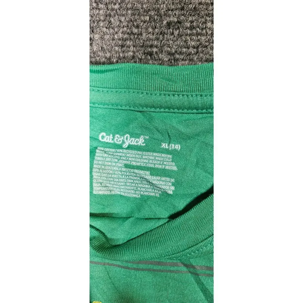 Boy's shirt